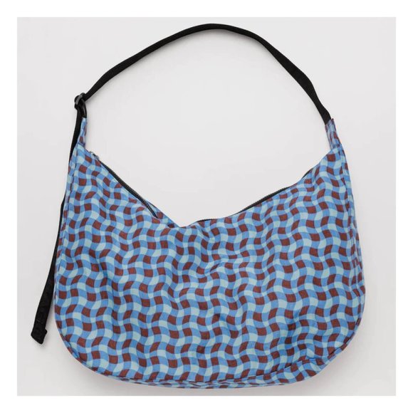 BAGGU Handbags - NWT Baggu Large Nylon Crescent Bag - Wavy Gingham Blue